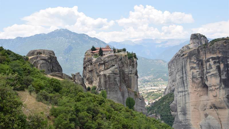 meteora monasterio santisima trinidad