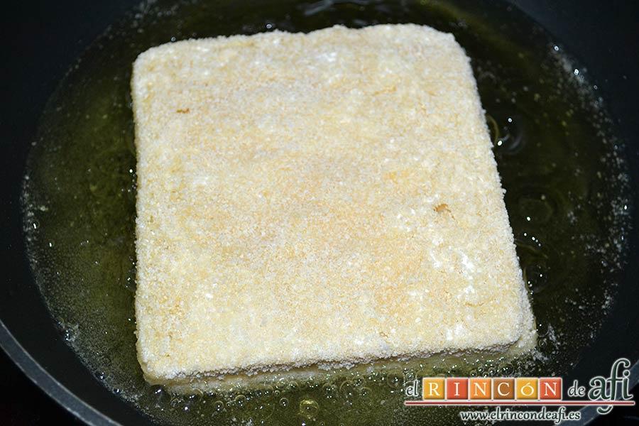 Queso en carroza, freír en abundante aceite de girasol