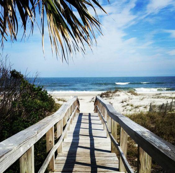 Islas para visitar en Estados Unidos, From beaches to boardwalks to biking and everything in between, theres an array of things to do in Amelia Island, Florida. Here are 10 reasons to plan your next Florida vacation to this charming barrier island.