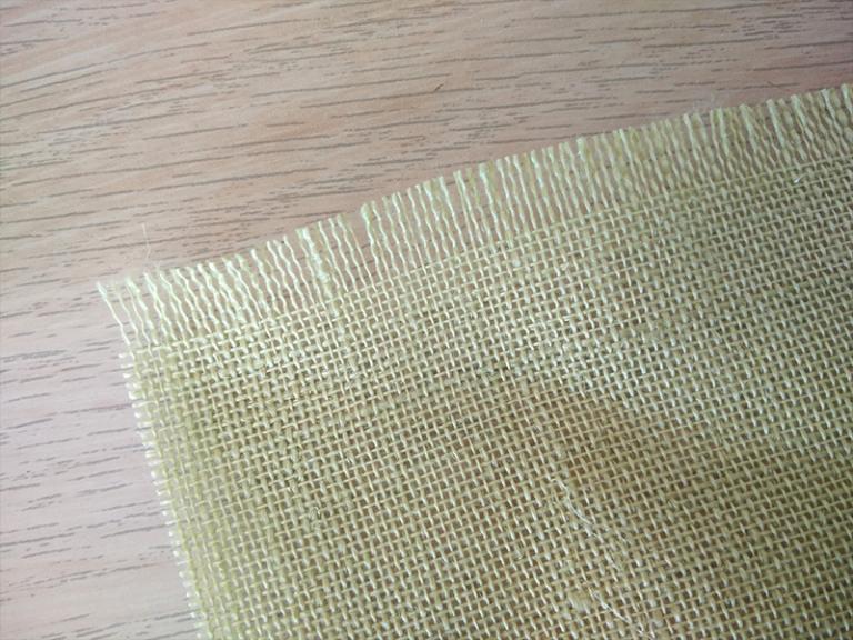 encontrar_recto_hilo_en_un_retal_sin_orillo_ligamento-tafetan