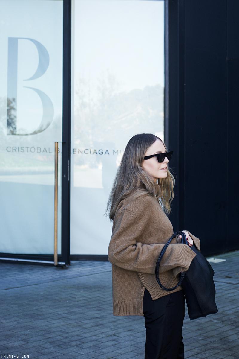 Trini | Céline turtleneck The Row loafers