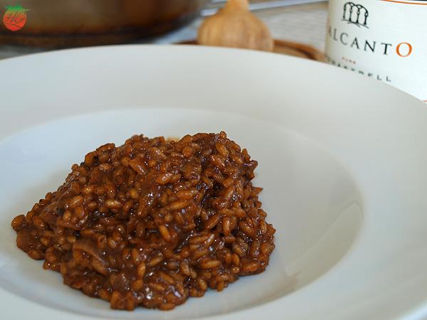 Risotto de ajo negro