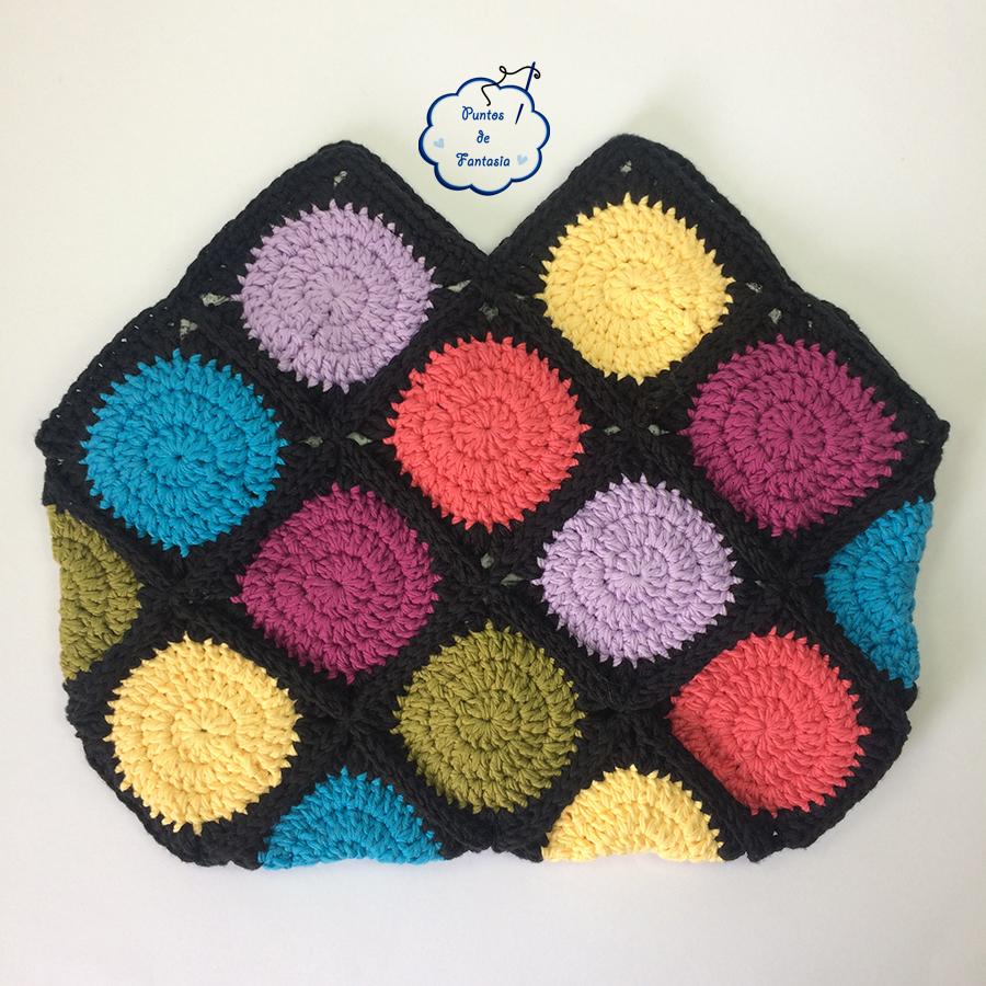 bolso granny square lado 2