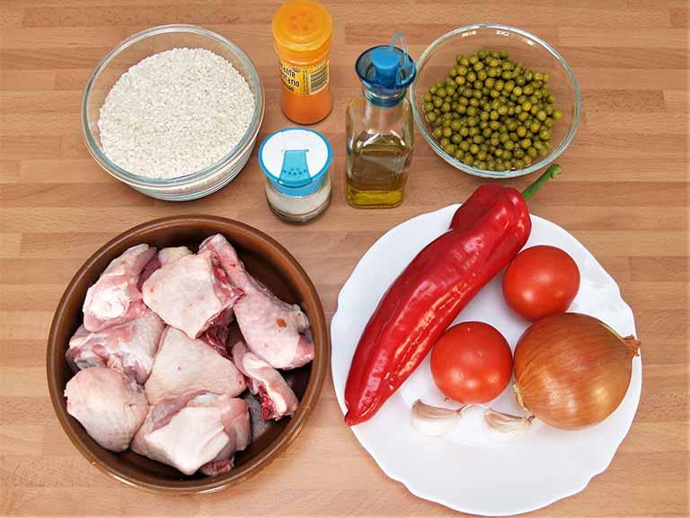 Arroz con pollo. Receta fácil y rápida