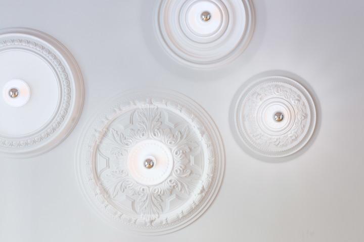 Un-café-con-marta-castellano-interiorismo-barcelona-rosetones