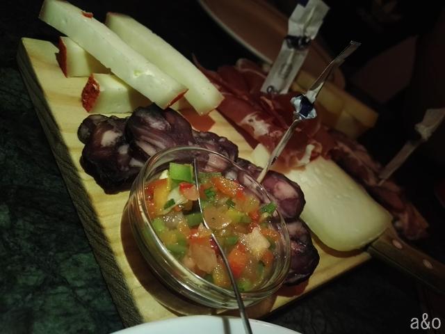 Oporto a través de las francesinhas y las torradas