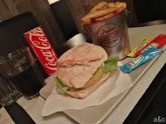 Oporto a través de las francesinhas y las torradas