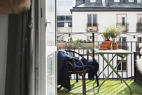 12 balcony decoration style