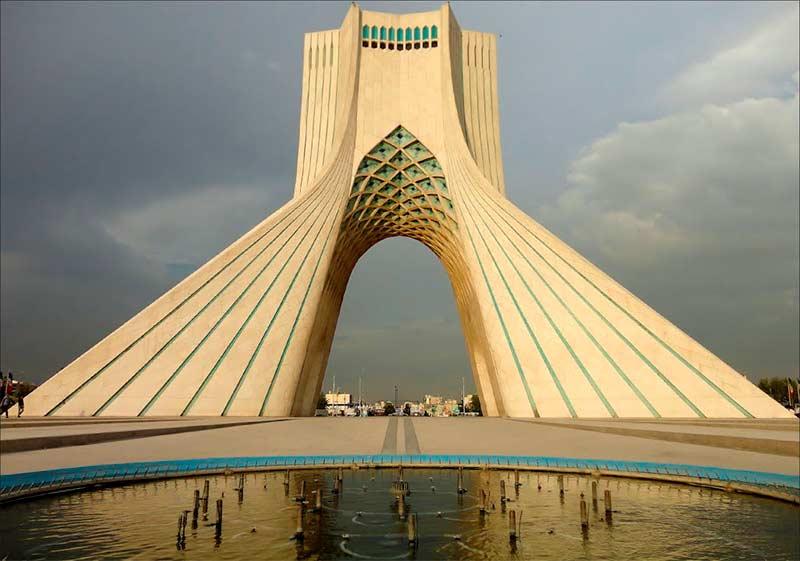 teheran torre azadi