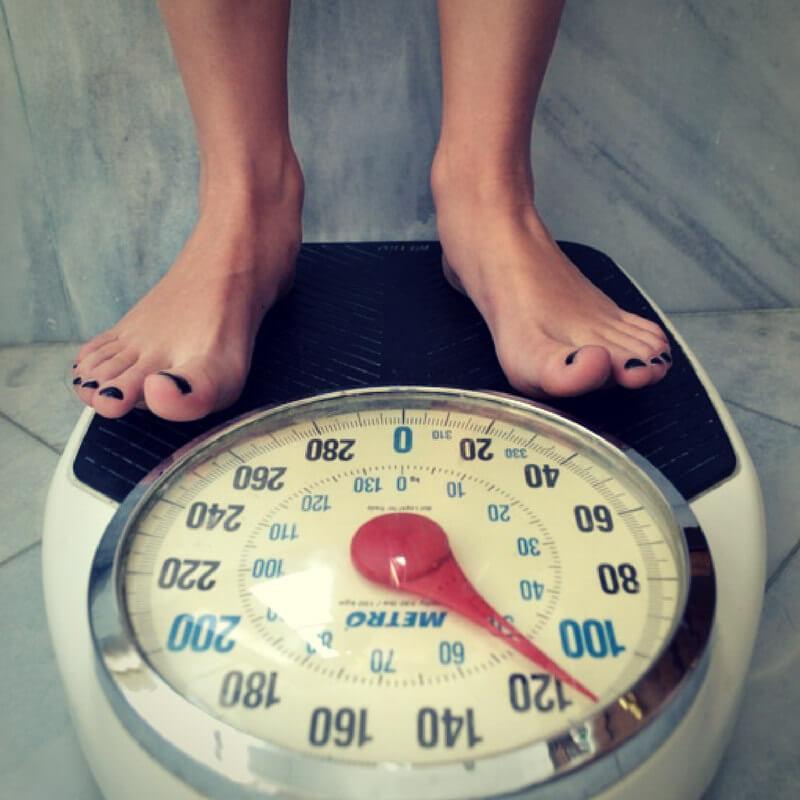 Falta de sueño y estrés te engordan