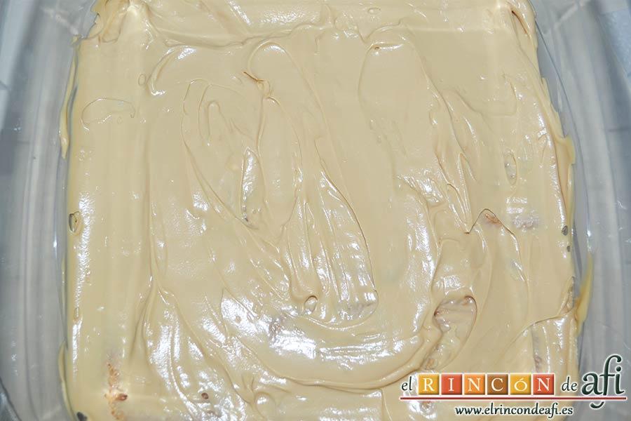 Chocotarta, ir superponiendo capas