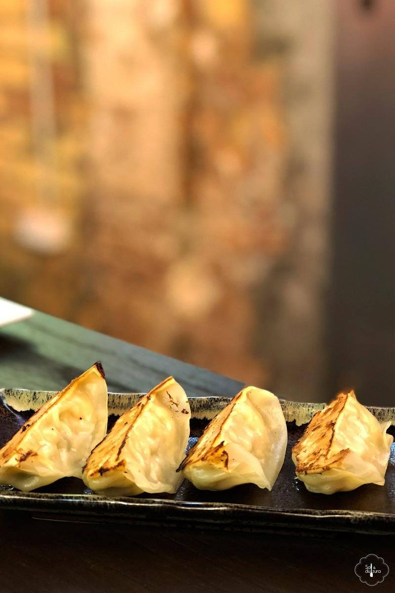 gyozas-oishii-ramen-street-bcn