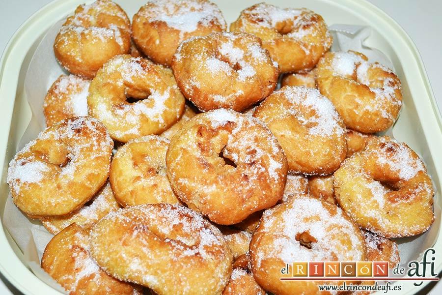 Rosquillas tradicionales, guardar en recipiente hermético