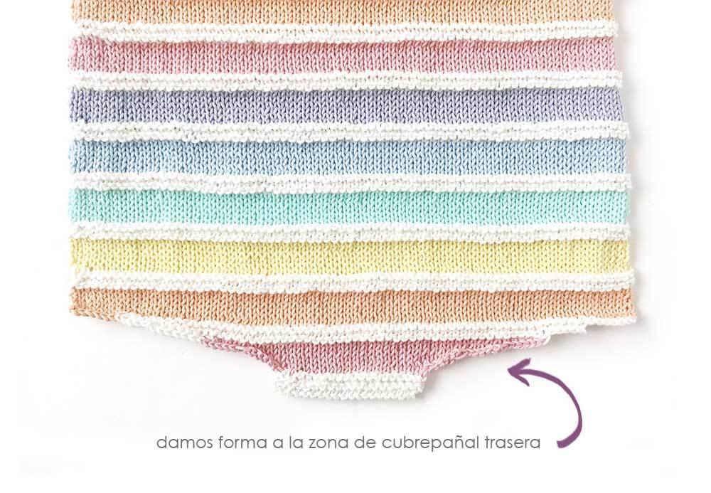 Cómo hacer un pelele arcoíris de punto de bebé DIY - Tutorial y Patrón