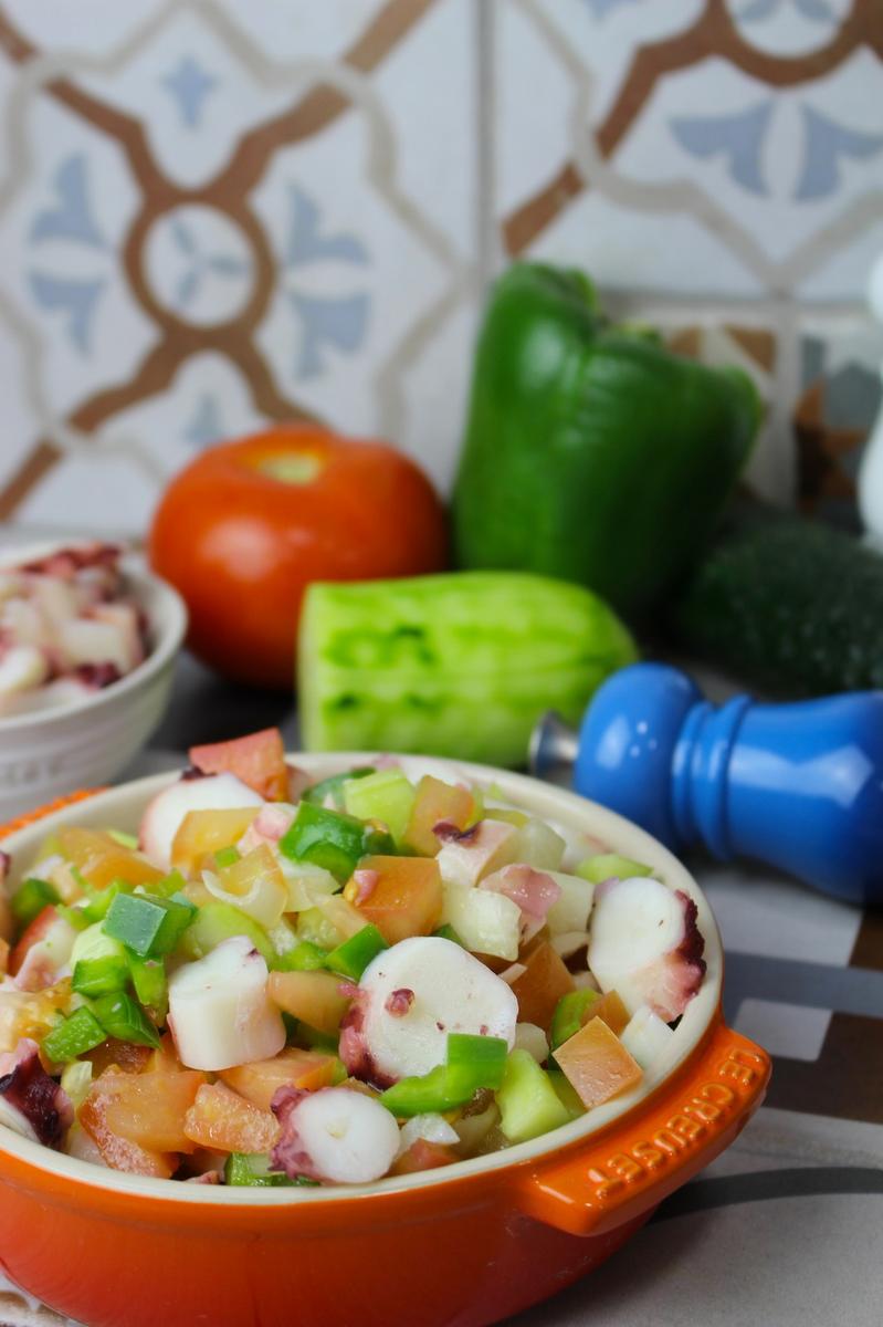 Ensalada de pulpo o pipirrana de pulpo