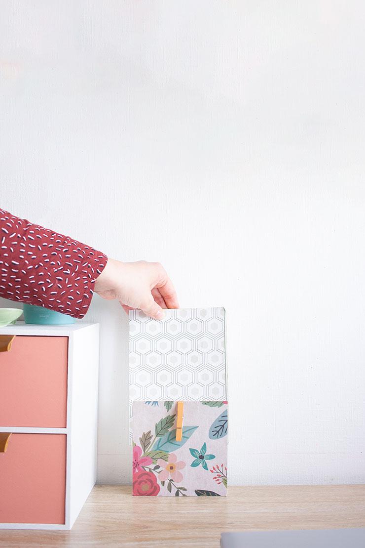 portacartas decorado con decoupage