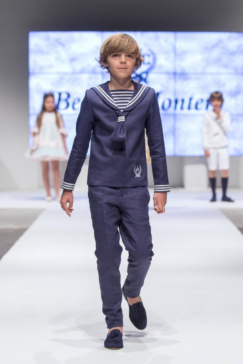 TENDENCIAS EN MODA DE VESTIDOS DE COMUNIÓN Y TRAJES 2018 - 2019 Foto de %title