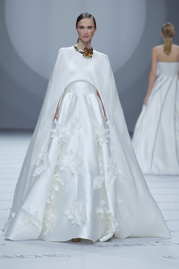 Vestidos novia Isabel Sanchis Bridal Fashion Week