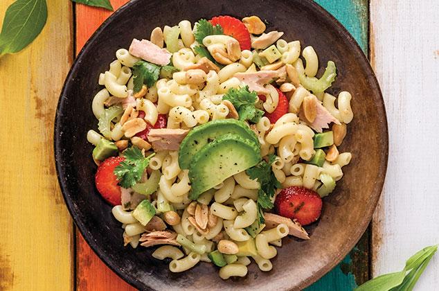 Resultado de imagen para imagenes Ensalada de coditos con atún