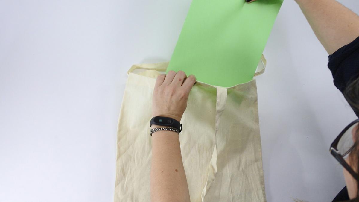 DIY RECICLAR VIRUTAS CERAS COLORES.Imagen fija003