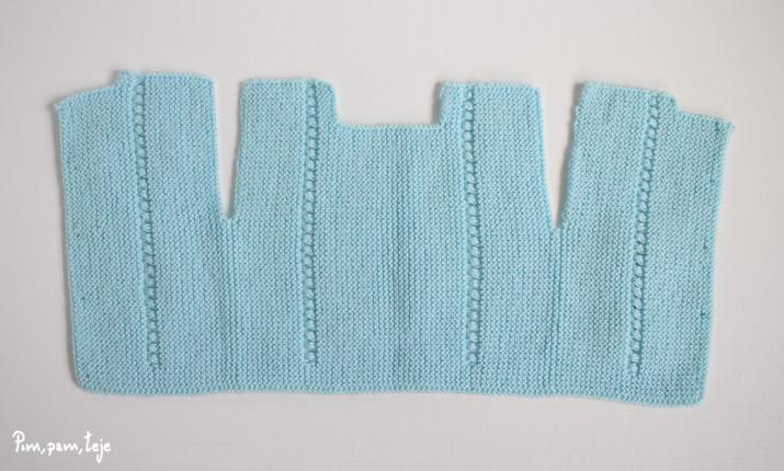 Patrón para tejer un jersey sencillo de bebé