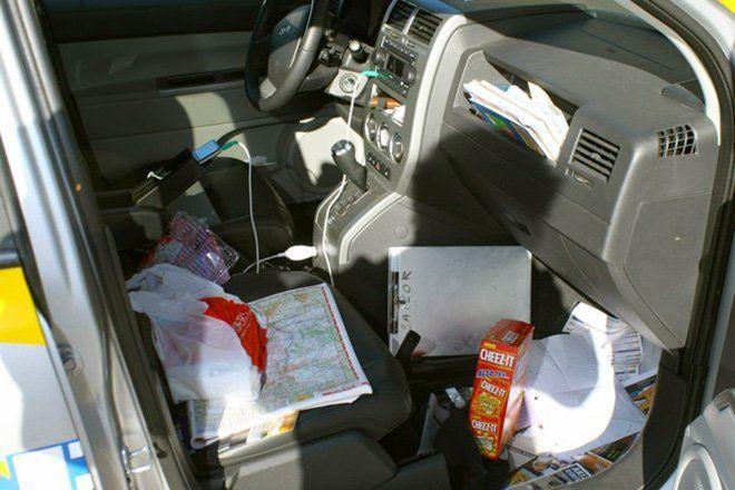 Papelera y organizador de coche caseros