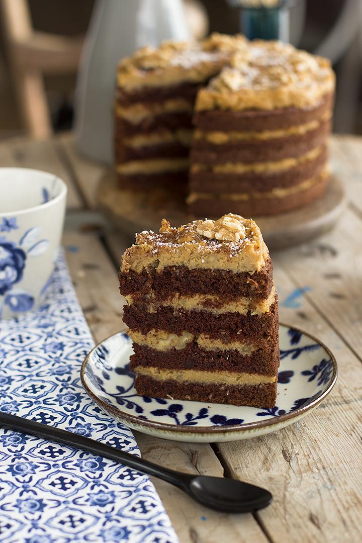 Pastel German Chocolate Cake de Coco, Nueces y Chocolate