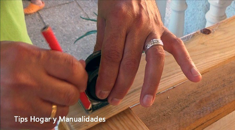 Mesa de centro con palets reciclados 