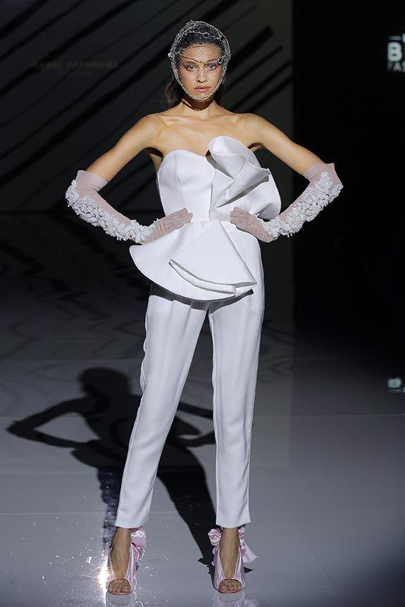 Vestido novia Isabel Zapardiez Bridal Fashion Week