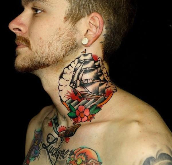 Tatuajes, Tatuadores y amantes de los tatuajes Tatuajes en el cuello Partes cuerpo 