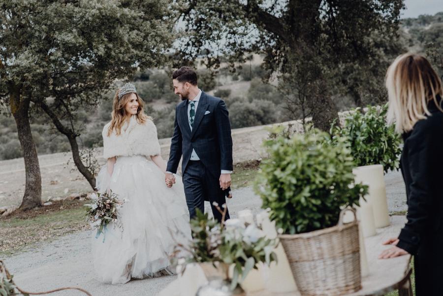 BODA EN LA NIEVE, Boda de invierno, decoración de bodas, ceremonia civil en el campo,boda en Segovia, Destination Wedding Spain, bodas Tu Día Perfecto, 