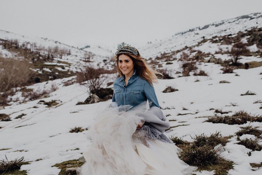 BODA EN LA NIEVE, Boda de invierno, decoración de bodas, ceremonia civil en el campo,boda en Segovia, Destination Wedding Spain, bodas Tu Día Perfecto,