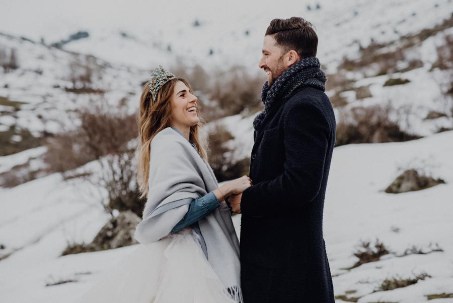 BODA EN LA NIEVE, Boda de invierno, decoración de bodas, ceremonia civil en el campo,boda en Segovia, Destination Wedding Spain, bodas Tu Día Perfecto,