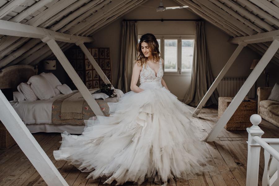 BODA EN LA NIEVE, Boda de invierno, decoración de bodas, boda en Segovia, Destination Wedding Spain, vestido de novia, bodas Tu Día Perfecto, ceremonia civil, boda en el campo