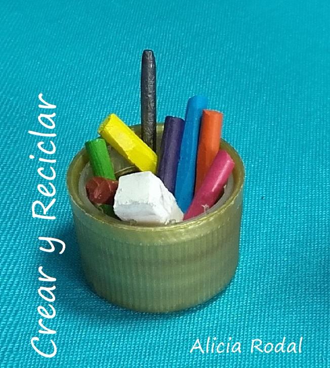 Mini organizadores de escritorio DIY con reciclaje