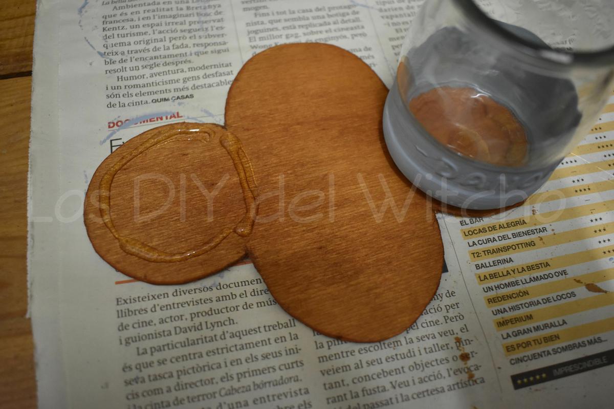 macetero con vasos de yogur