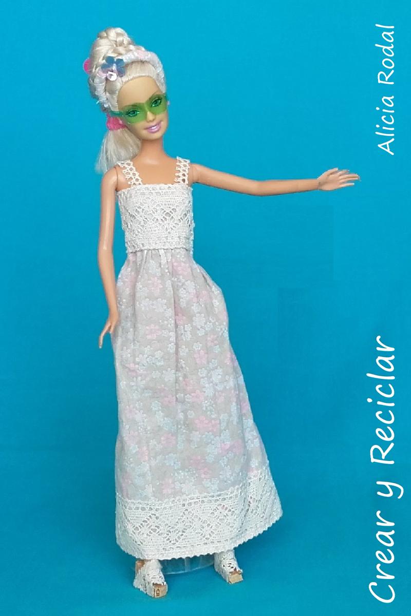 ropa para muñecas con retales
