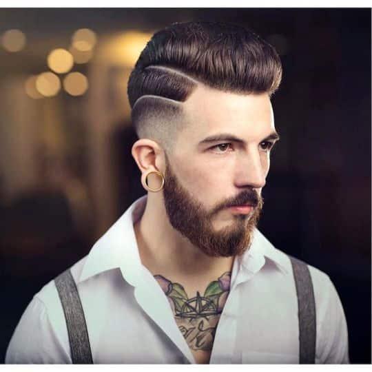 Corte de pelo para hombres con  cabello lacio