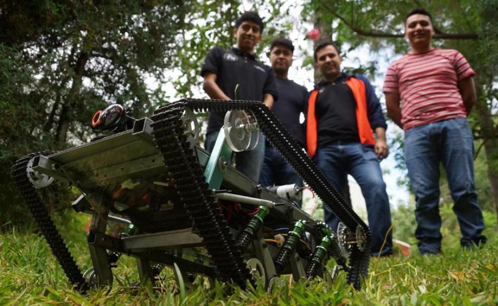 Universitarios oaxaqueños crean robot de rescate para sismos