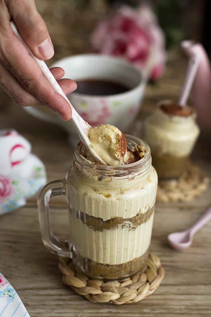 Vasitos de Tiramisu Healthy receta saludable facil de postre