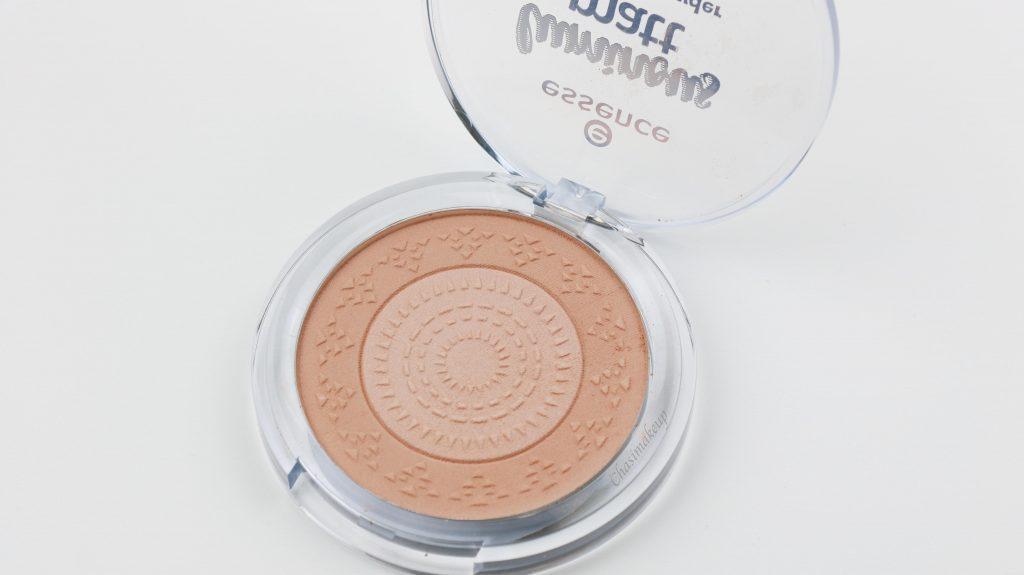 Bronceador Luminous matte essence 1