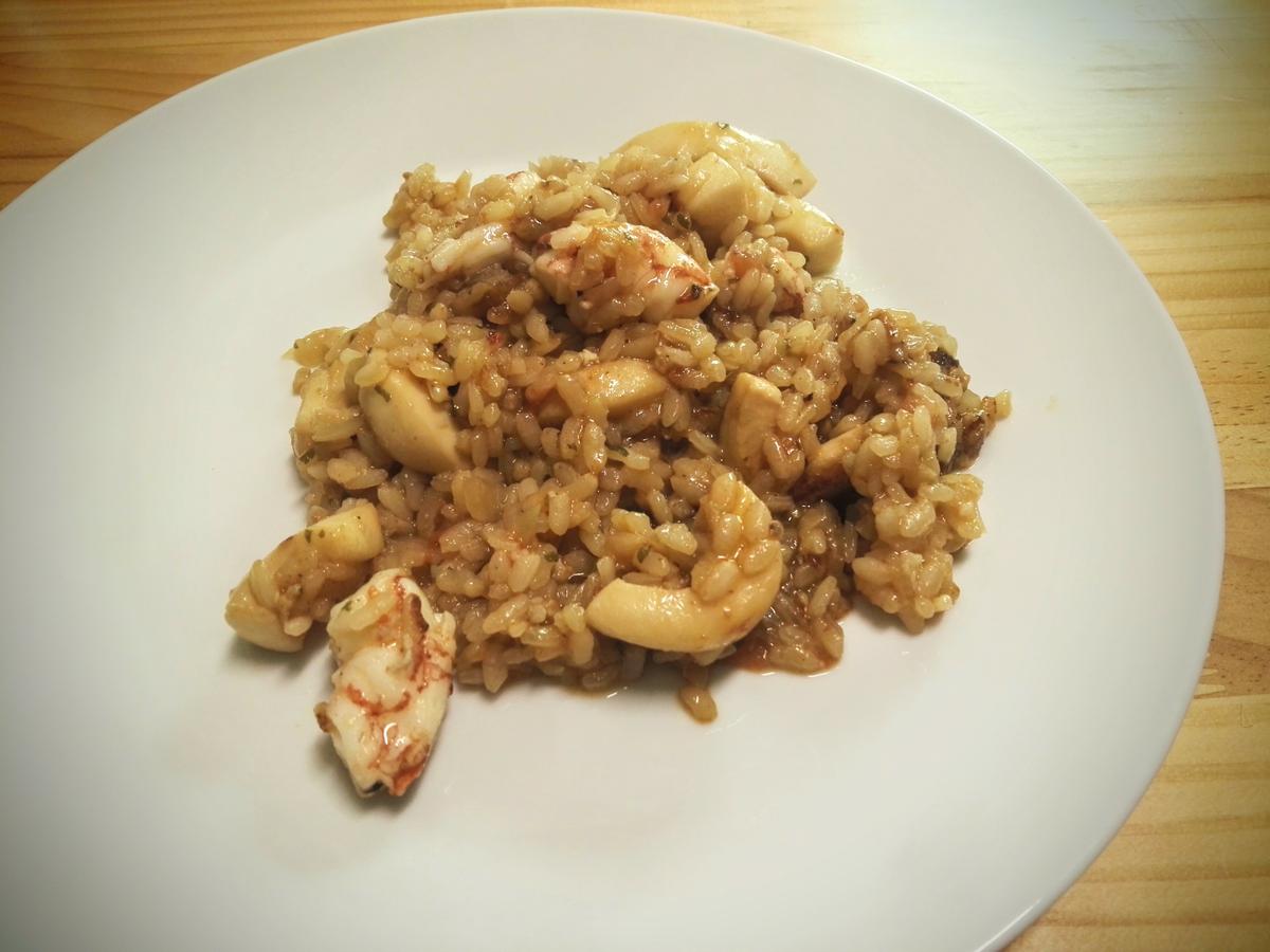 Arroz caldoso con langostinos y calamares