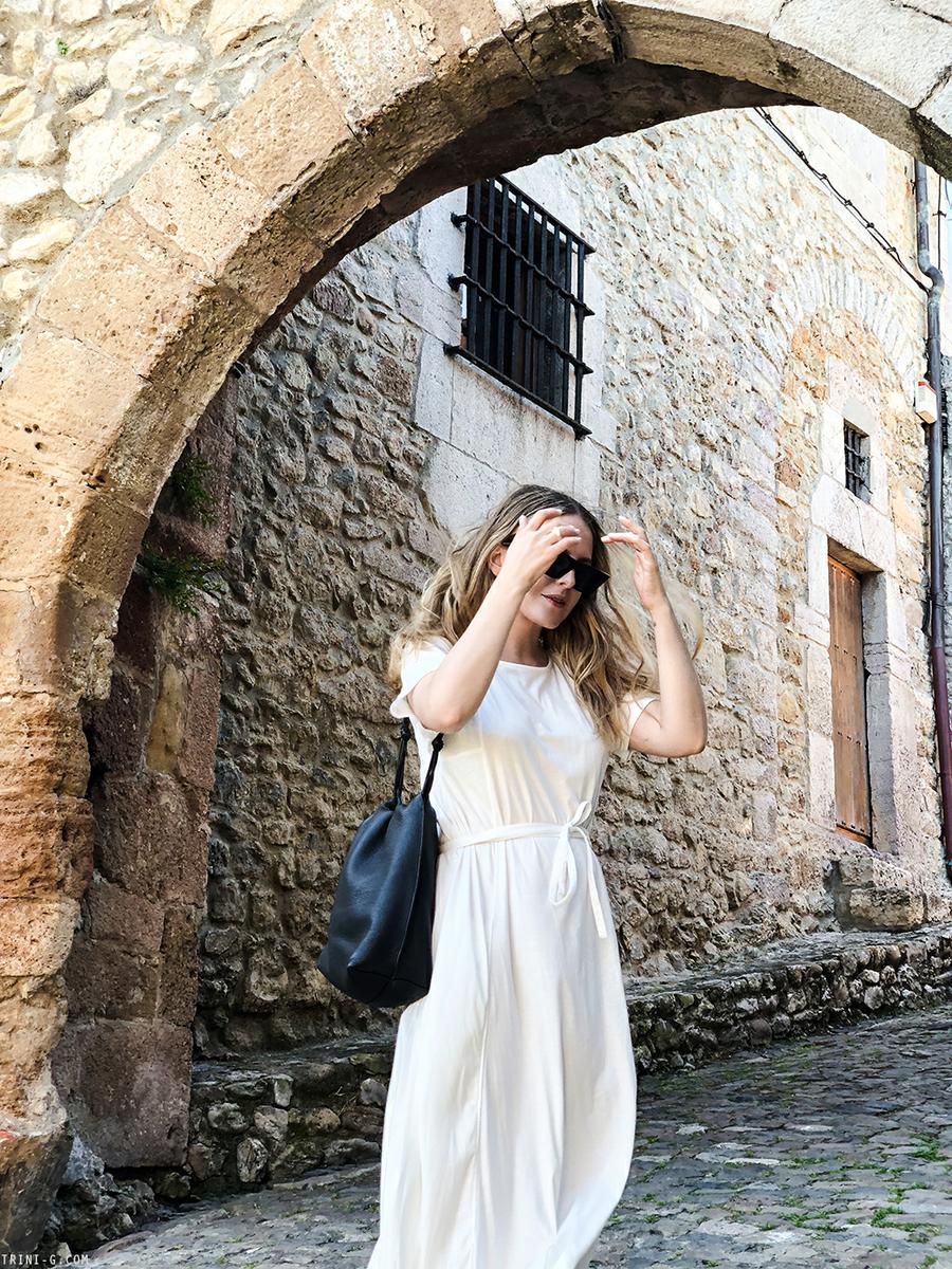 Trini | Lemaire cotton dress Hermes Oran sandals