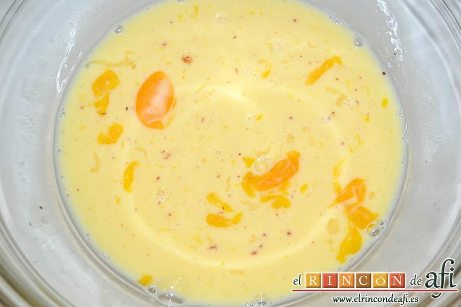 Quiche de lacón y queso, mezclar todo bien