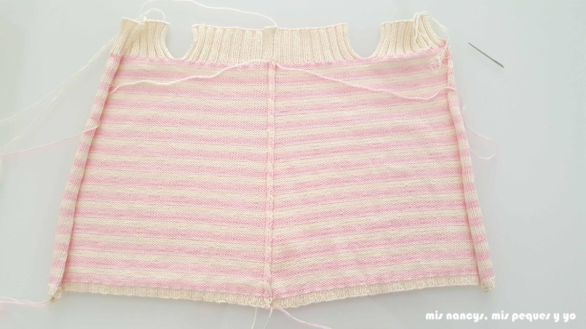 mis nancys, mis peques y yo, tutorial jersey de punto de verano para niñas "Fresa y nata", costura por parte trasera