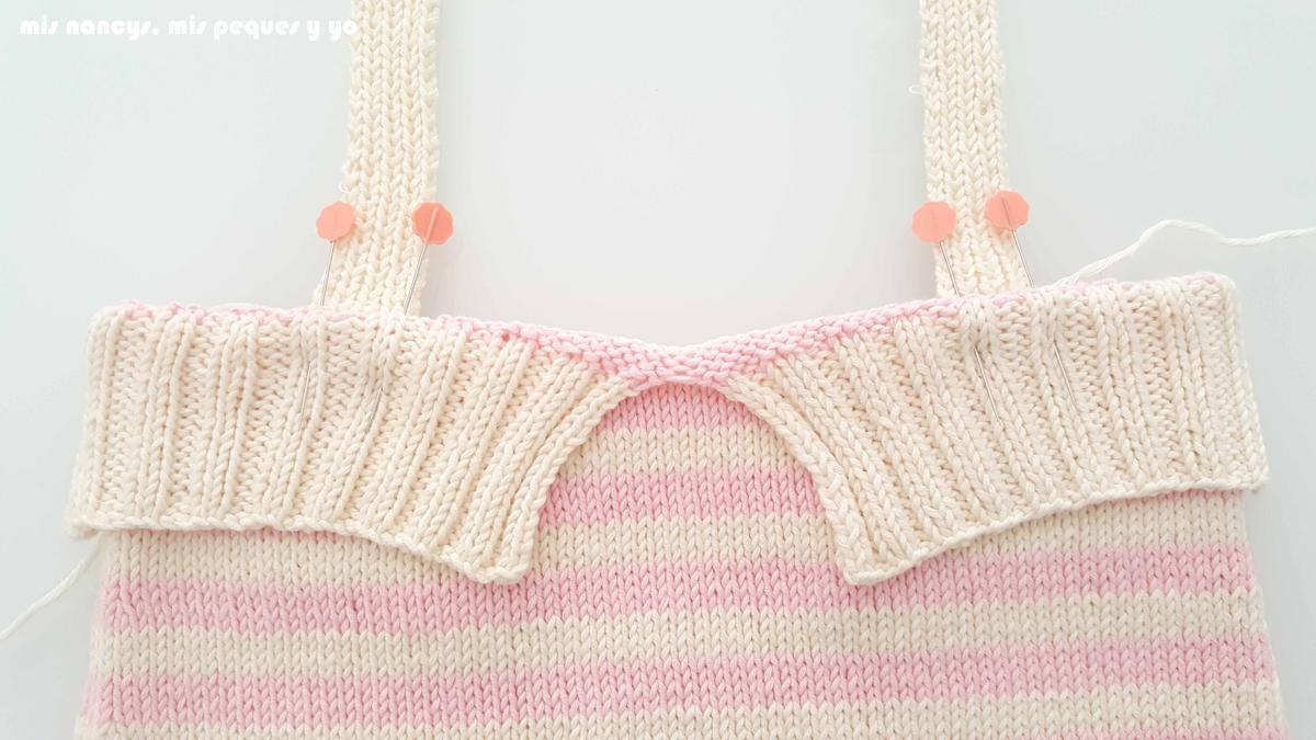 mis nancys, mis peques y yo, tutorial jersey de punto de verano para niñas "Fresa y nata", sujetar los tirantes con alfileres