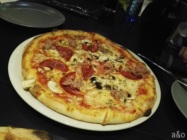 Pizzería Kuró, hogar de la verdadera pizza siciliana 