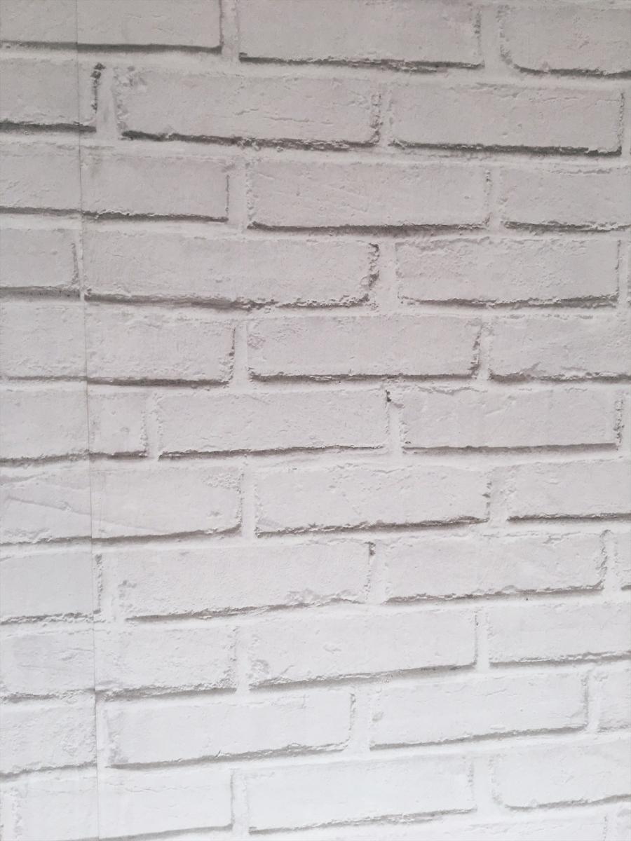 Primera junta pared efecto ladrillo