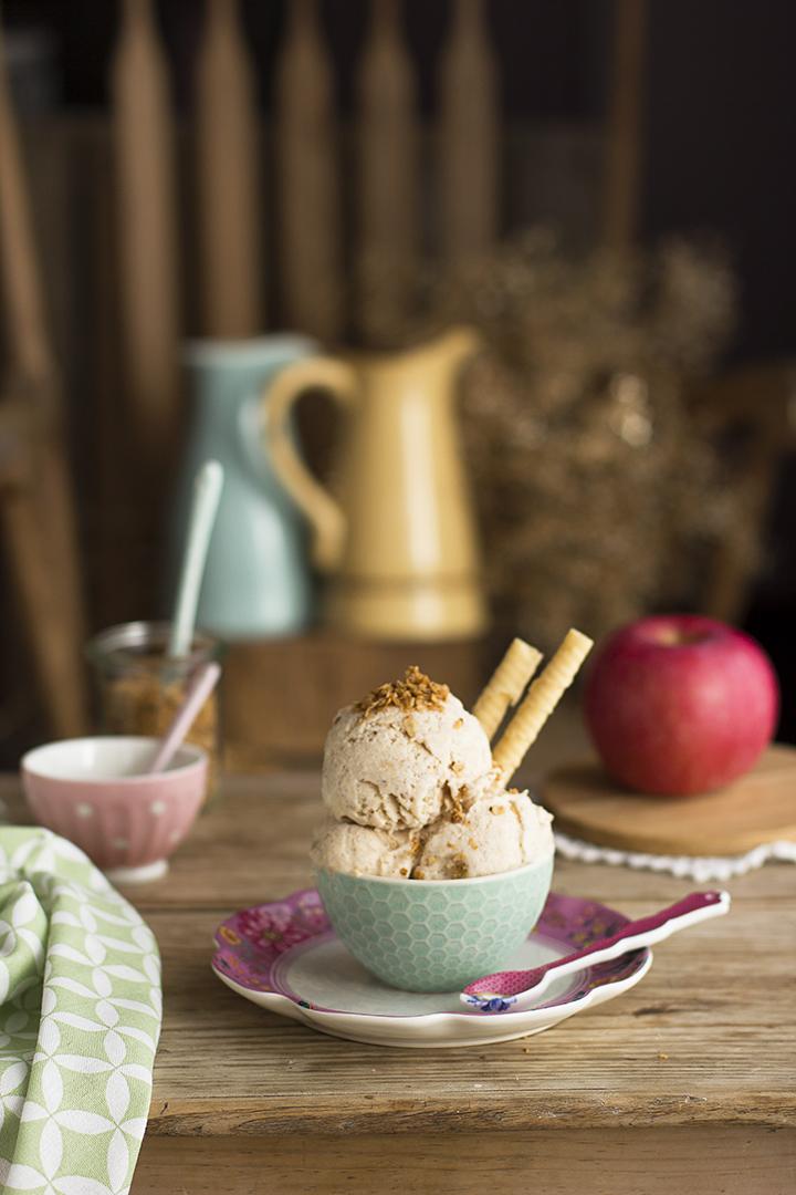Helado de Tarta de Manzana sin heladera fácil y cremoso