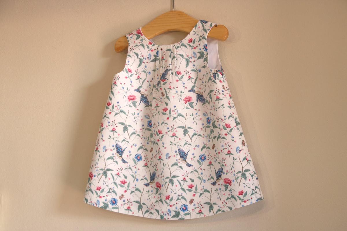 Aprender a coser un vestido sencillo para niñas | Manualidades